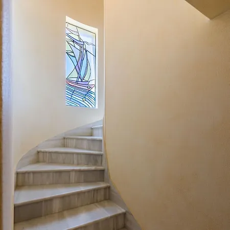 Anna Maria Village Hotel 3*