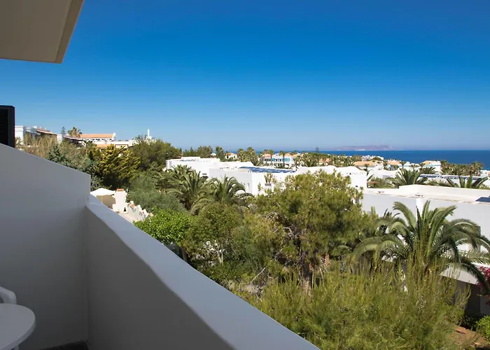 Hotel Anna Maria Village 3*