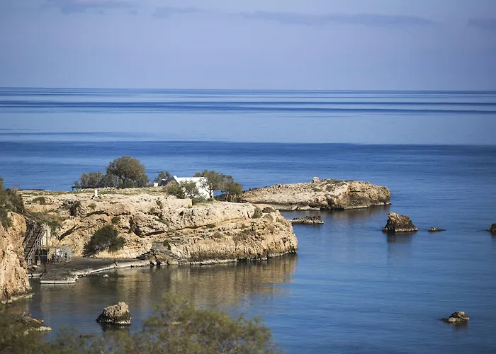 Anna Maria Village Hotel 3*