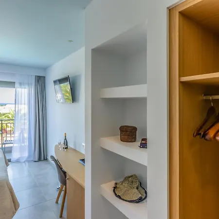 Anna Maria Village Hotel