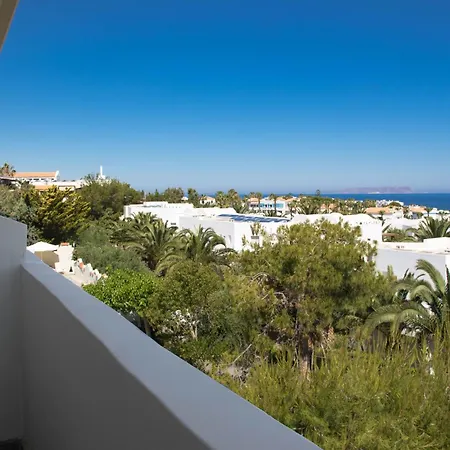 Hotel Anna Maria Village 3*