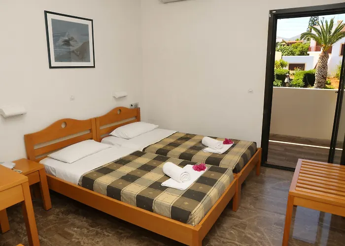 Hotel Anna Maria Village 3*